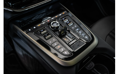   707* Carbon* Bowers&Wilkins* Лизинг - автомобили, коли, обяви за нови и употребявани 8