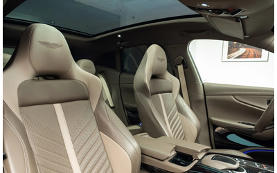 ASTON MARTIN DBX DBX 707 4.0 V8 AWD - автомобили, коли, обяви за нови и употребявани 8