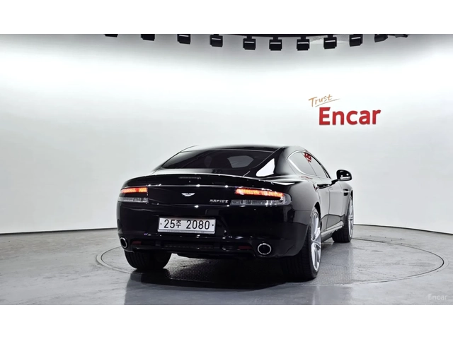 Aston Martin Rapide - автомобили, коли, обяви за нови и употребявани 11