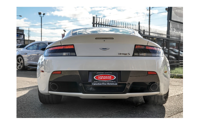 aston-martin-v8-vantage - 2