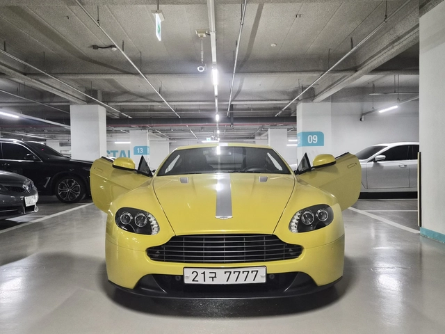   1ST GENERATION* V8* 27300 KM* КРАЙНА ЦЕНА - автомобили, коли, обяви за нови и употребявани 1