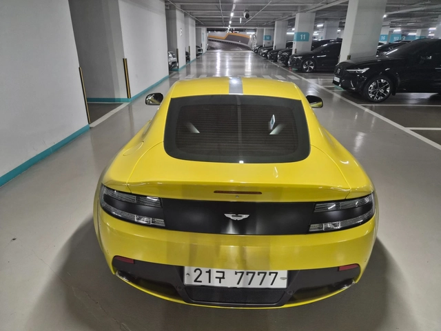  1ST GENERATION* V8* 27300 KM* КРАЙНА ЦЕНА - автомобили, коли, обяви за нови и употребявани 4