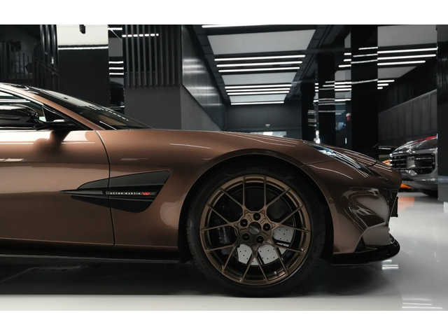 ASTON MARTIN Vanquish Vanquish III 5.2 V12 - автомобили, коли, обяви за нови и употребявани 11