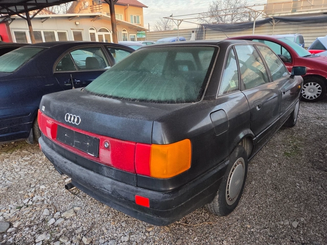 Audi 80 1, 800 - автомобили, коли, обяви за нови и употребявани 3