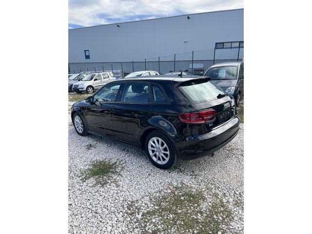 Audi A3 1,6 TDI-110к.с. - автомобили, коли, обяви за нови и употребявани 3