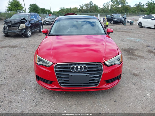 Audi A3 1.8L I-4 DI, DOHC, VVT, TURBO, 170HP Front Wheel Drive - автомобили, коли, обяви за нови и употребявани 11