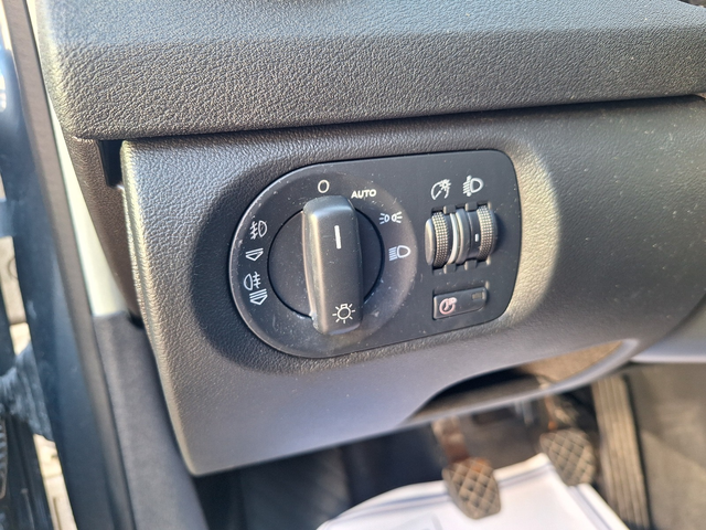 Audi A3 1.9 TDI (105 кс) - автомобили, коли, обяви за нови и употребявани 9
