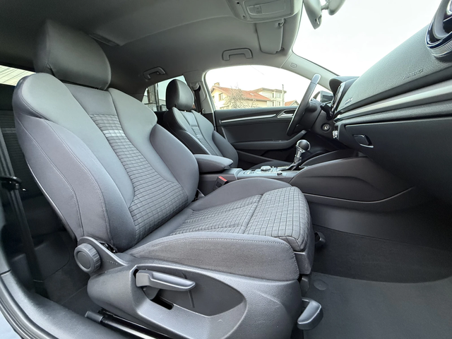 Audi A3 1.8T-AVTOMAT-4X4-ШВЕЙЦАРИЯ - автомобили, коли, обяви за нови и употребявани 13