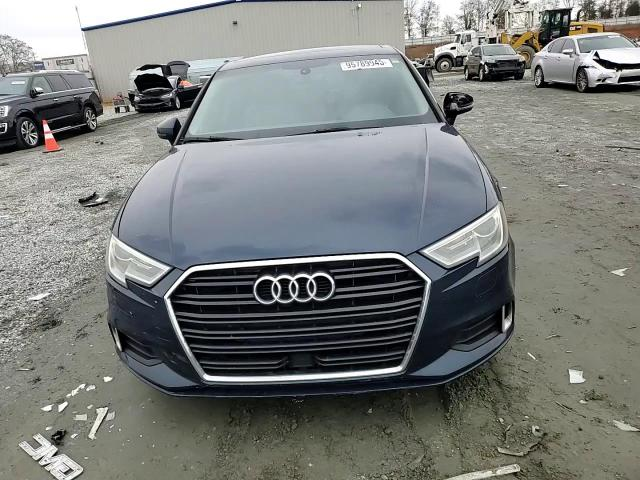 Audi A3 2.0L 4 Front-wheel Drive - автомобили, коли, обяви за нови и употребявани 0