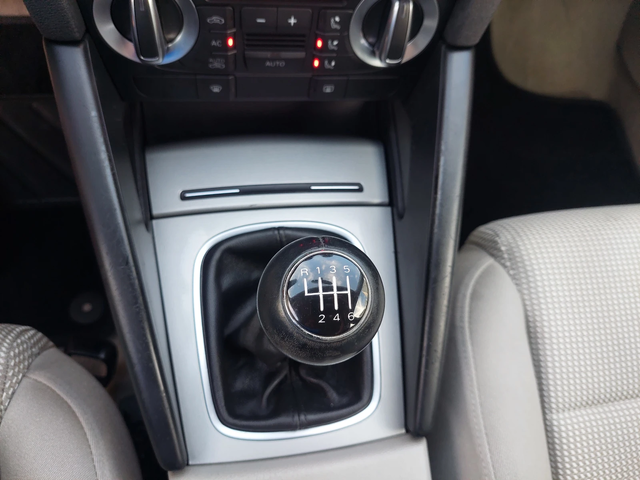 Audi A3 2, 0TDI 170ps - автомобили, коли, обяви за нови и употребявани 11