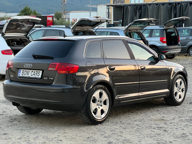 Audi A3 S-line-2.0TDI-140к.с./6ск./ Климатроник - автомобили, коли, обяви за нови и употребявани 4