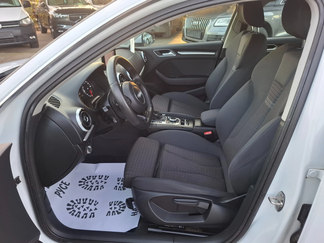 Audi A3 2.0TDI Navi Автопилот - автомобили, коли, обяви за нови и употребявани 5