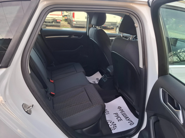 Audi A3 2.0TDI Navi Автопилот - автомобили, коли, обяви за нови и употребявани 9
