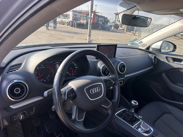 Audi A3 1.6TDI NAVI/KOJA EURO 6 - автомобили, коли, обяви за нови и употребявани 12