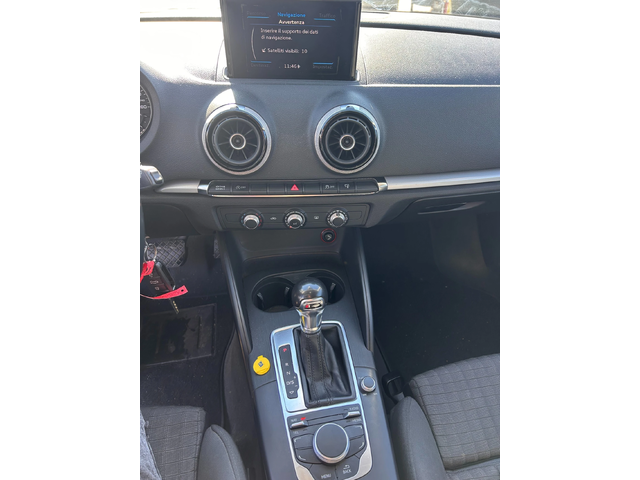 Audi A3 1.6TDI AVTOMAT/NAVI EURO 5 - автомобили, коли, обяви за нови и употребявани 11