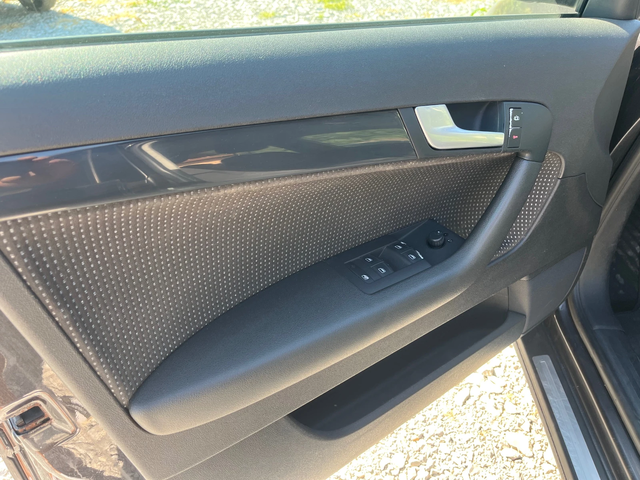 Audi A3 2.0TDI 6ck - автомобили, коли, обяви за нови и употребявани 12