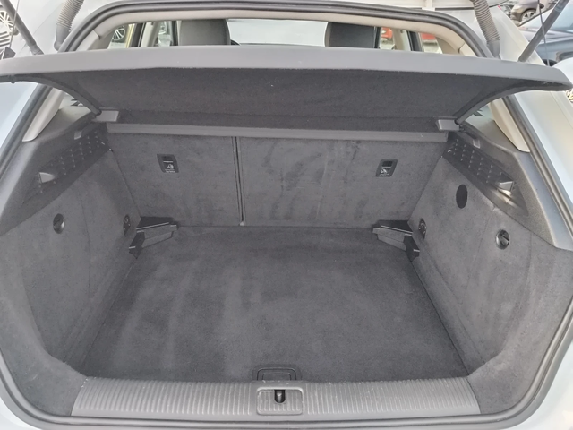 Audi A3 1.6TDI-110к.с/НАПЪЛНО ОБСЛУЖЕН!!! - автомобили, коли, обяви за нови и употребявани 15