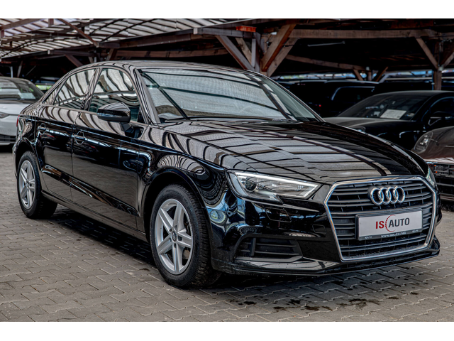 Audi A3 30TDI/Stronic/Navi/Led/Sedan - автомобили, коли, обяви за нови и употребявани 1