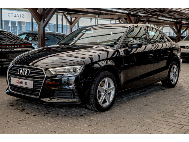 Audi A3 30TDI/Stronic/Navi/Led/Sedan - автомобили, коли, обяви за нови и употребявани 2