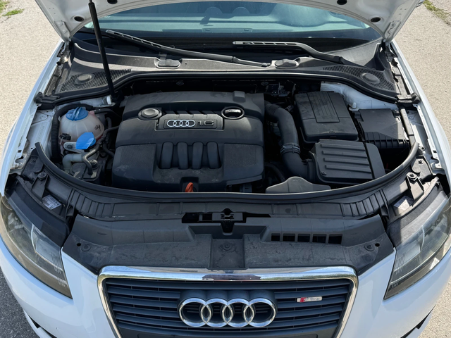 Audi A3 1.6i/102кс - автомобили, коли, обяви за нови и употребявани 13