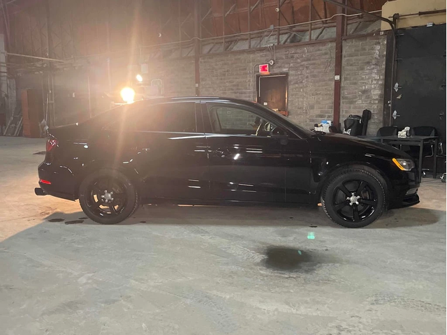 Audi A3 * 2.0T Komfort * CARFAX * ЦЕНА ДО БГ - автомобили, коли, обяви за нови и употребявани 3