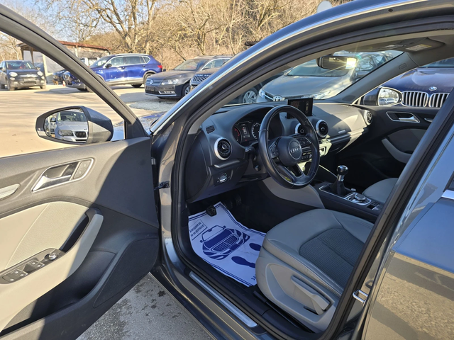Audi A3 2.0TDI 150к.с Quattro S-line - автомобили, коли, обяви за нови и употребявани 9