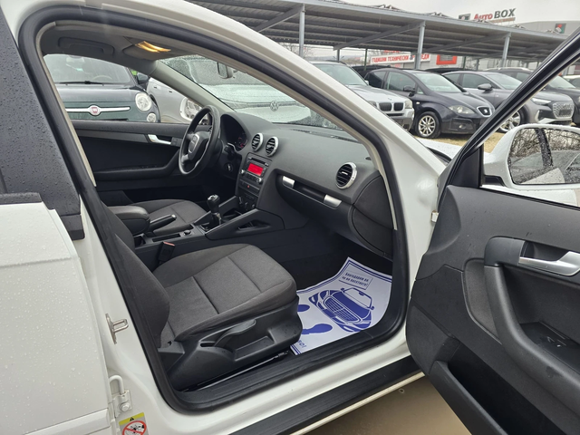 Audi A3 1.6TDI 90к.с S-line - автомобили, коли, обяви за нови и употребявани 13