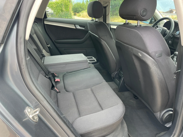 Audi A3 2.0TDI-140-SPORT-ITALIA - автомобили, коли, обяви за нови и употребявани 6