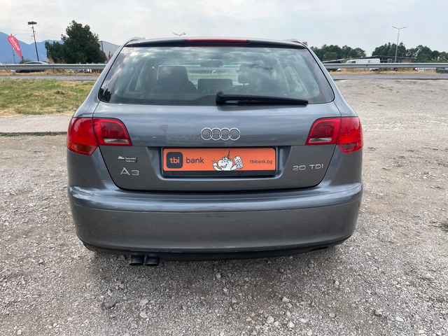 Audi A3 2.0TDI-140-SPORT-ITALIA - автомобили, коли, обяви за нови и употребявани 9
