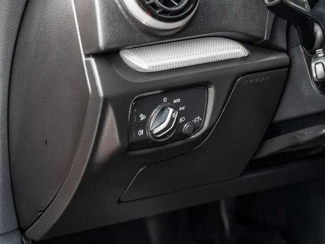 Audi A3 e-tron* Prestige* АвтоКредит* (ЦЕНА ДО БГ) - автомобили, коли, обяви за нови и употребявани 9