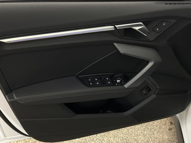 Audi A3 Progressiv* 40 TFSI* АвтоКредит* (ЦЕНА ДО БГ) - автомобили, коли, обяви за нови и употребявани 11