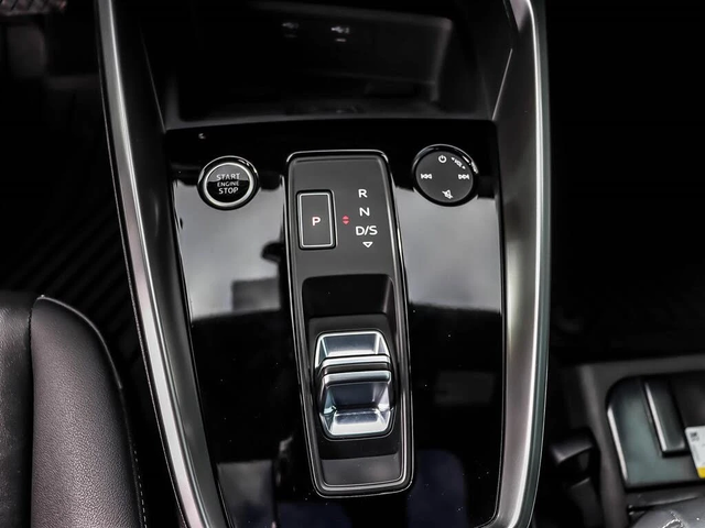 Audi A3 40 TFSI* Komfort* АвтоКредит* (ЦЕНА ДО БГ) - автомобили, коли, обяви за нови и употребявани 12