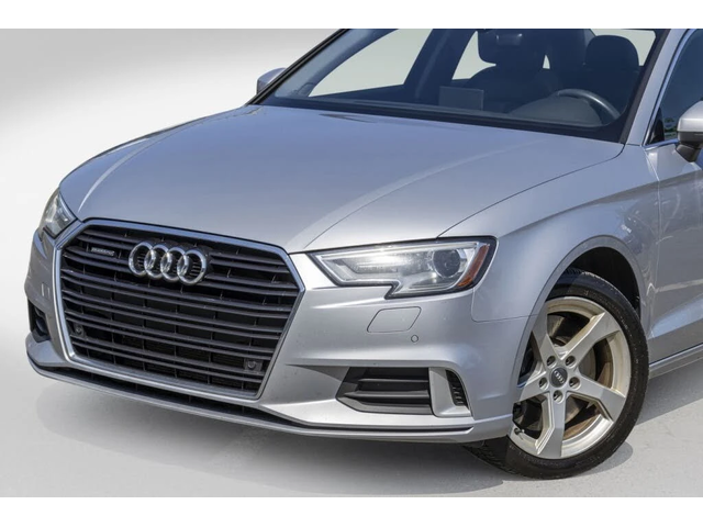 Audi A3 quattro* Premium 45 TFSI* АвтоКредит* (ЦЕНА ДО БГ) - автомобили, коли, обяви за нови и употребявани 5