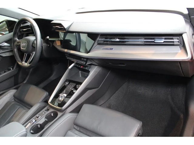 Audi A3 Technik * QUATTRO * 45TFSI АвтоКредит (ЦЕНА ДО БГ) - автомобили, коли, обяви за нови и употребявани 12