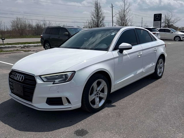 Audi A3 * Komfort * PANO* KEYLESS* ПОДГРЕВ* - автомобили, коли, обяви за нови и употребявани 0