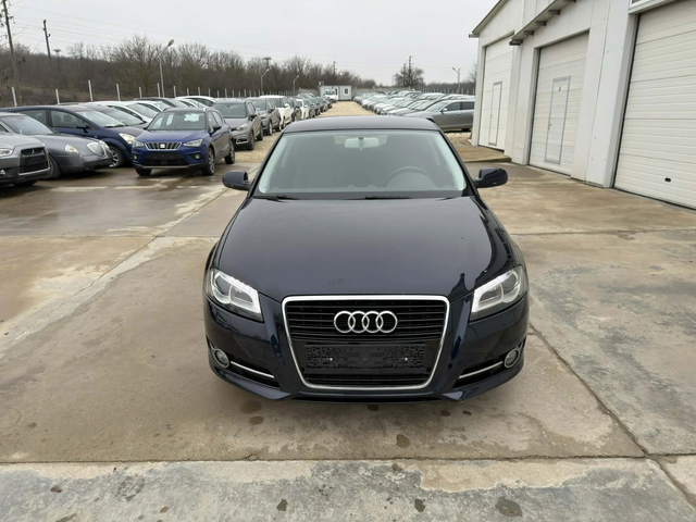 Audi A3 1.6tdi 105k.c * Led* Nova* UNIKAT* - автомобили, коли, обяви за нови и употребявани 9