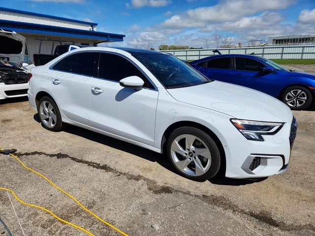 Audi A3 PREMIUM PLUS QUATTRO - автомобили, коли, обяви за нови и употребявани 2