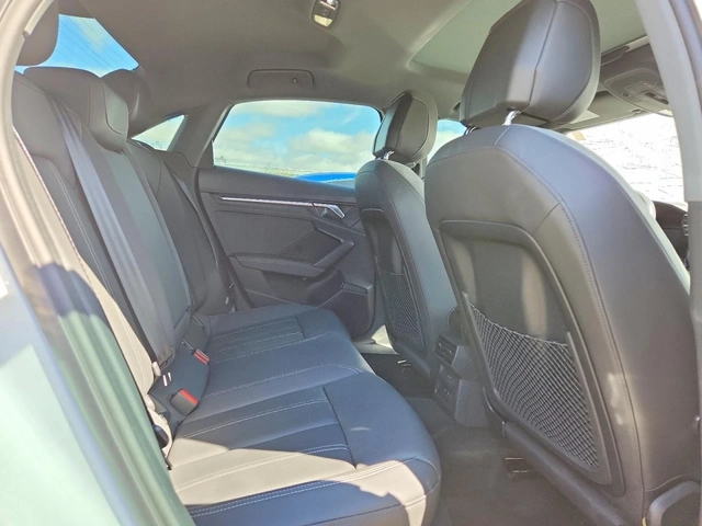 Audi A3 PREMIUM PLUS QUATTRO - автомобили, коли, обяви за нови и употребявани 9