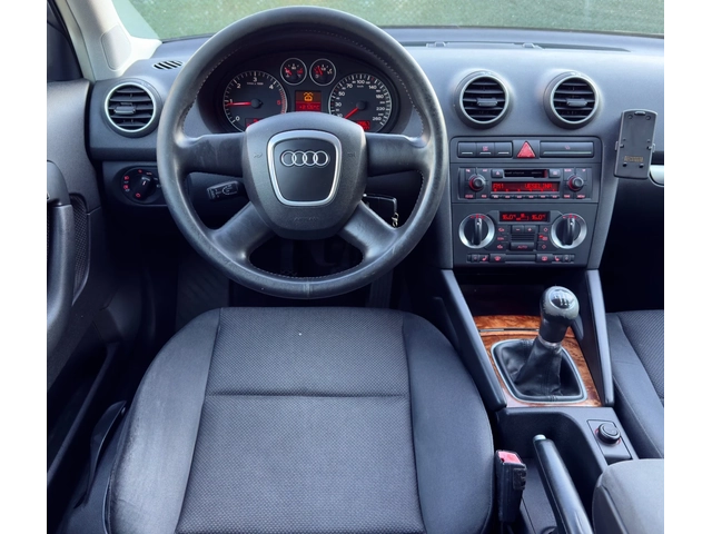 Audi A3 2.0TDi ИТАЛИЯ - автомобили, коли, обяви за нови и употребявани 9
