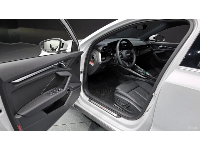 Audi A3 40 TFSI PREMIUM* КОЖА* НАВИ* ПАНО - автомобили, коли, обяви за нови и употребявани 7