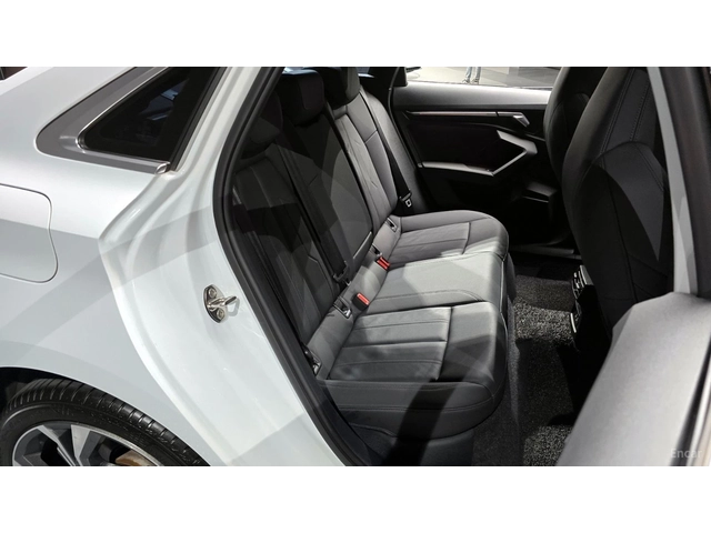 Audi A3 40 TFSI PREMIUM* КОЖА* НАВИ* ПАНО - автомобили, коли, обяви за нови и употребявани 9