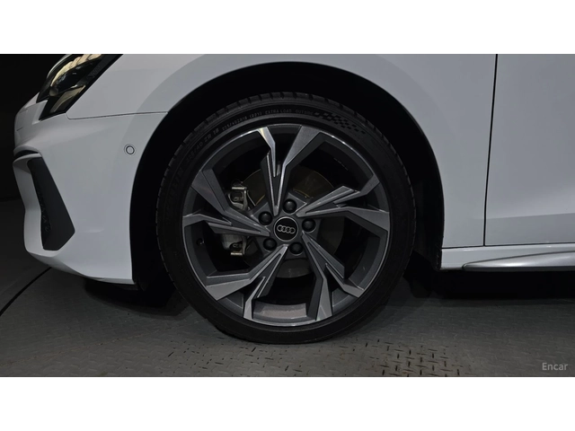 Audi A3 PREMIUM* 40TFSI* MATRIX* HEADUP* КАМЕРА* ПОДГРЕВ* - автомобили, коли, обяви за нови и употребявани 15