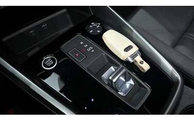 Audi A3 40 TFSI - автомобили, коли, обяви за нови и употребявани 8