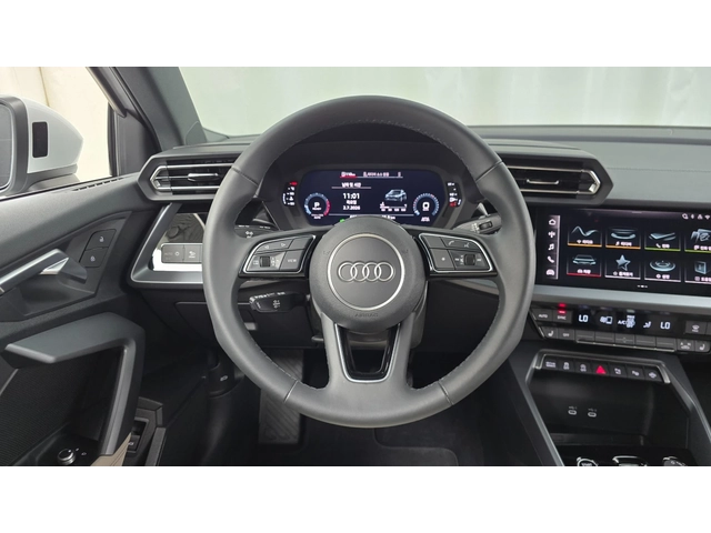 Audi A3 | 2.0 TFSI | S line | Virtual Cockpit | 2025 - автомобили, коли, обяви за нови и употребявани 11