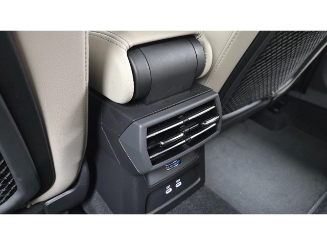 Audi A3 | 2.0 TFSI | S line | Virtual Cockpit | 2025 - автомобили, коли, обяви за нови и употребявани 13