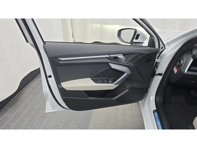 Audi A3 | 2.0 TFSI | S line | Virtual Cockpit | 2025 - автомобили, коли, обяви за нови и употребявани 15