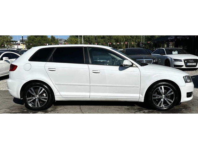 Audi A3 SPORTBACK 1.6TDI 105HP EURO5B - автомобили, коли, обяви за нови и употребявани 3