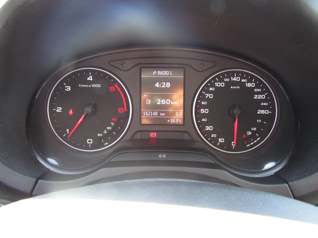 Audi A3 1.6TDI EU5B SPORTBAG - автомобили, коли, обяви за нови и употребявани 12
