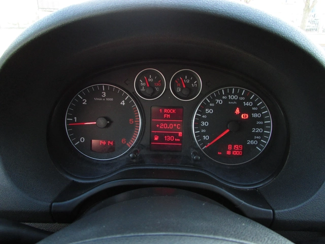 Audi A3 2.0TDI S-LINE QUATTRO - автомобили, коли, обяви за нови и употребявани 12