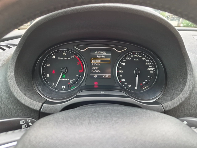 Audi A3 1.4 TFSI g-tron - автомобили, коли, обяви за нови и употребявани 13